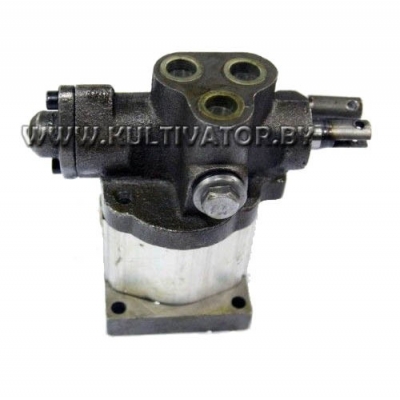 Насос гидравлики с распределителем
